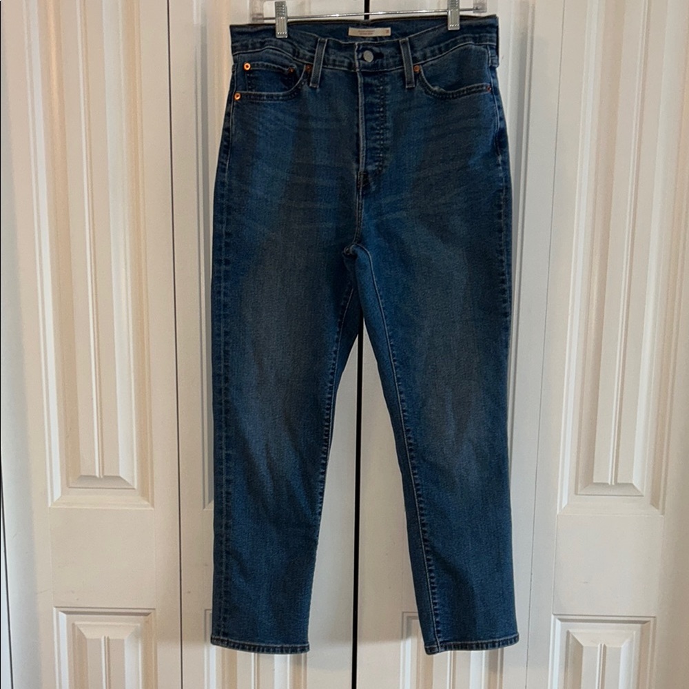 Levi’s Wedgie Size 31